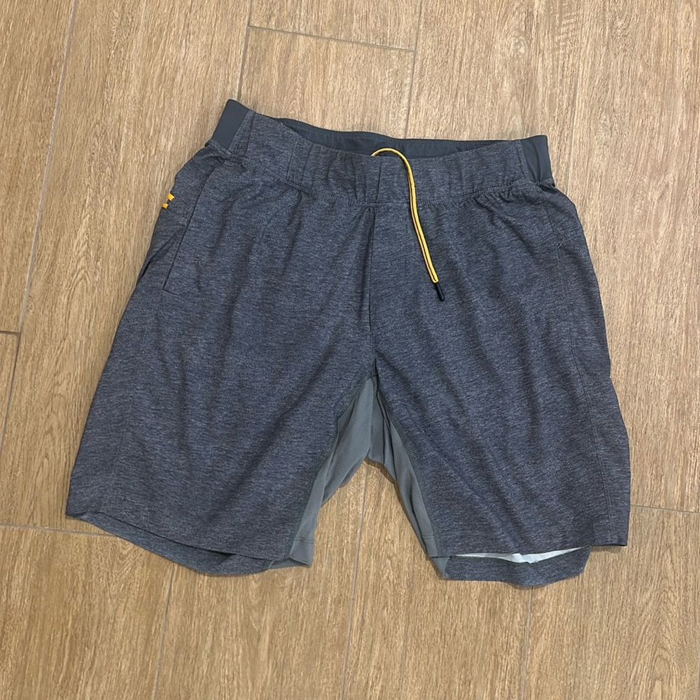 Mens 8” inseam Lululemon Large shorts.